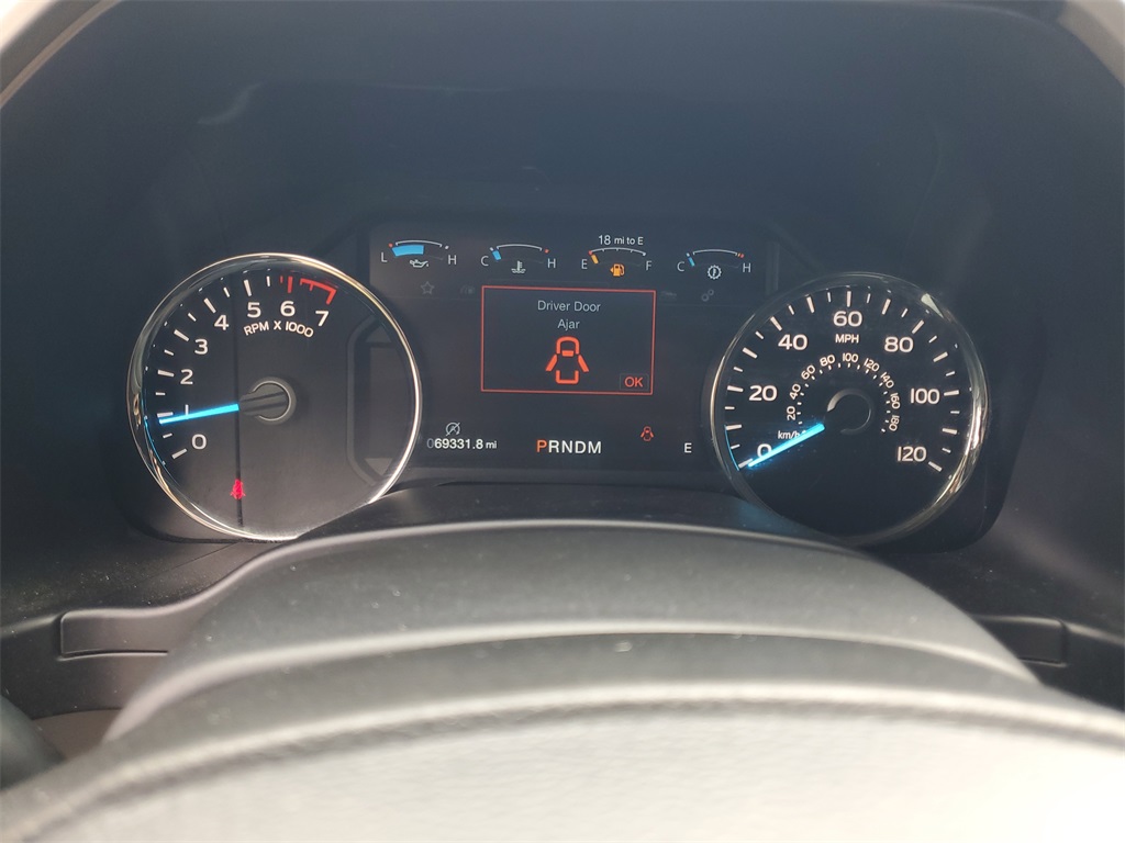 2020 Ford F-150 Lariat photo 17