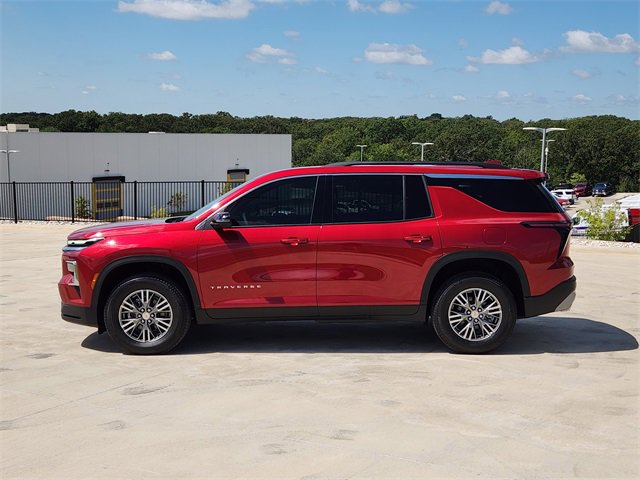 2026 Chevrolet Traverse photo 3
