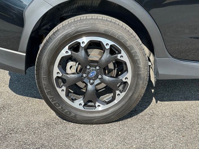 2023 Subaru Crosstrek Premium photo 8