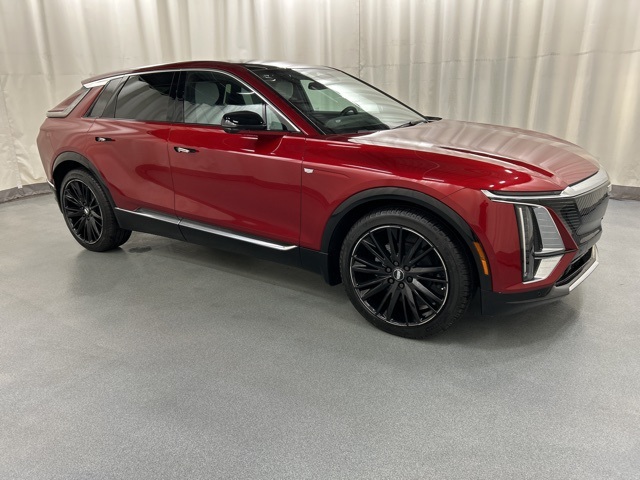 2025 Cadillac LYRIQ Luxury 1's photo