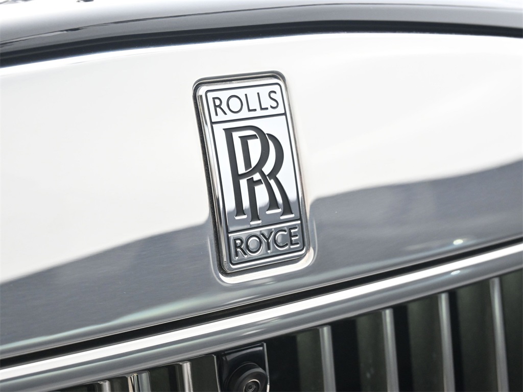 2025 Rolls Royce Cullinan RR photo 16