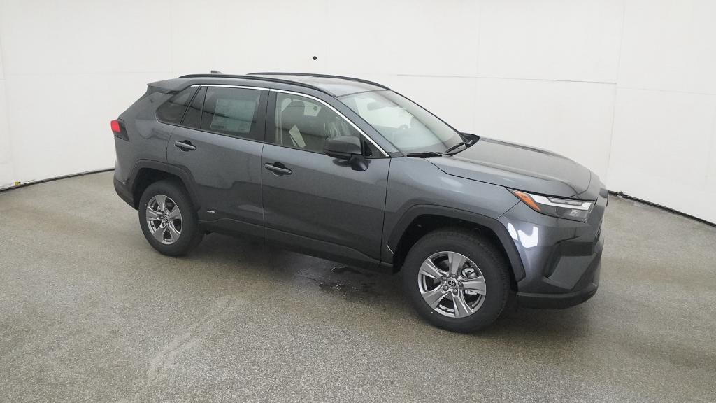 2025 Toyota RAV4 Hybrid LE photo 27