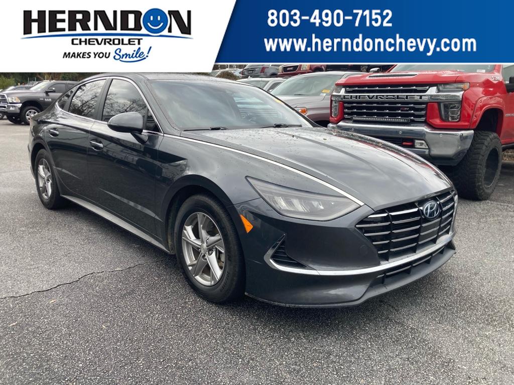 2022 Hyundai Sonata SE's photo