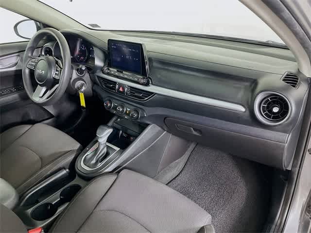 2023 Kia Forte LXS photo 27