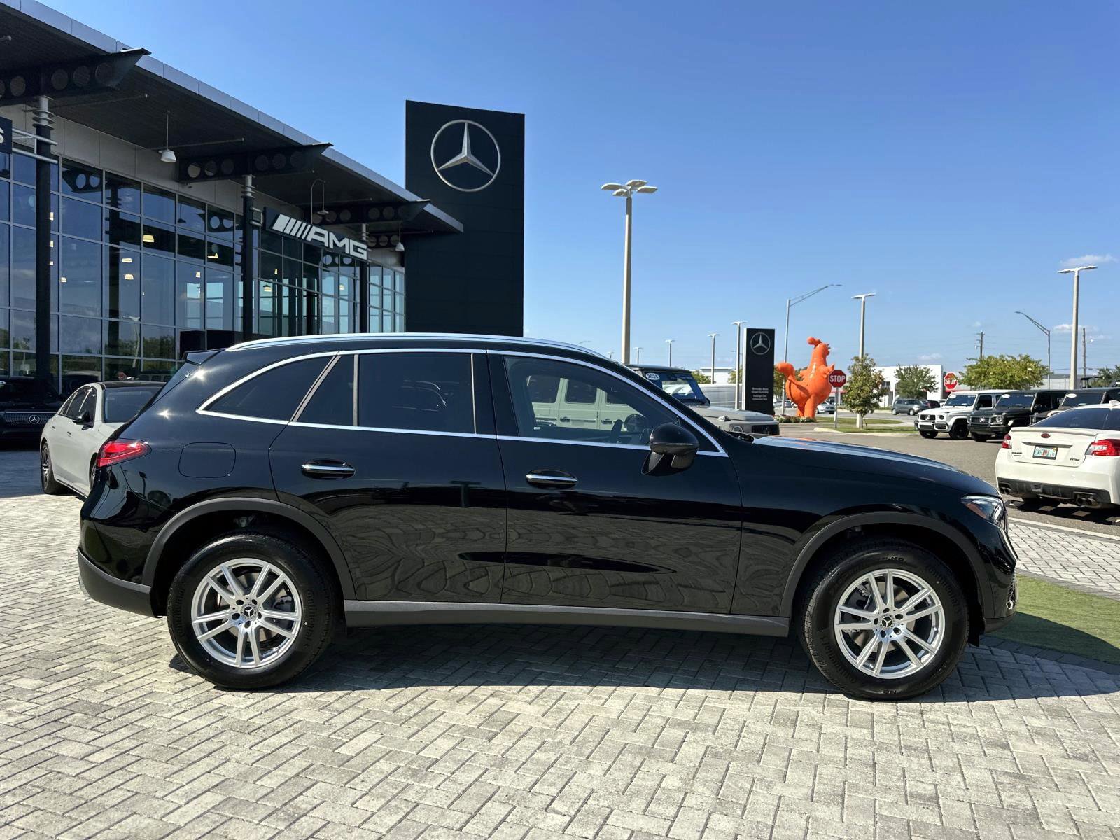 2026 Mercedes Benz GLC 300 photo 3