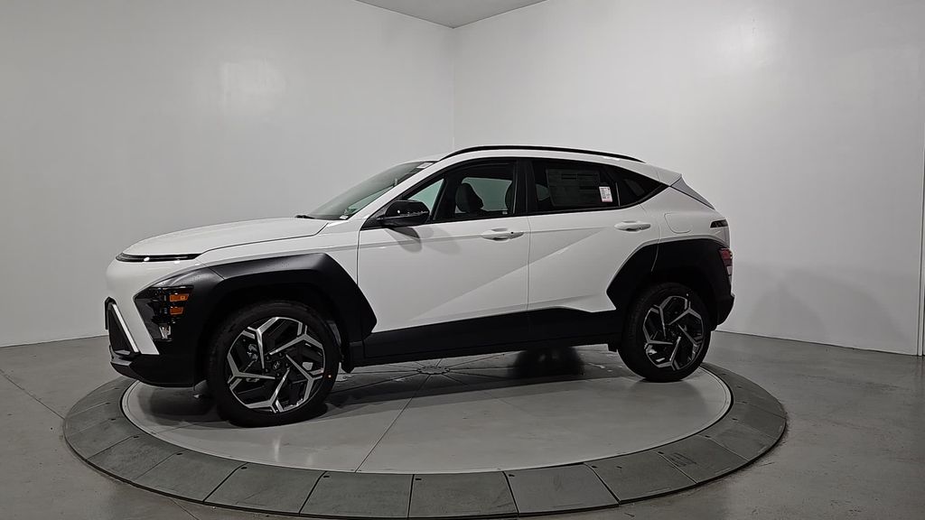 2026 Hyundai Kona SEL photo 2