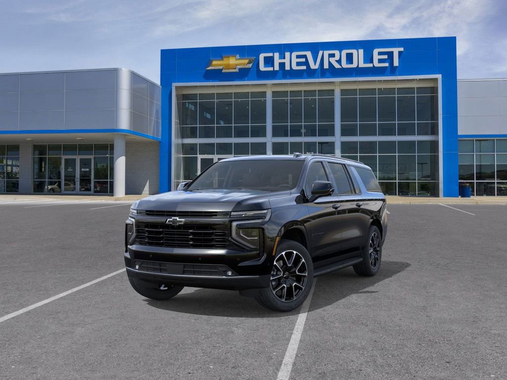2025 Chevrolet Suburban RST photo 3
