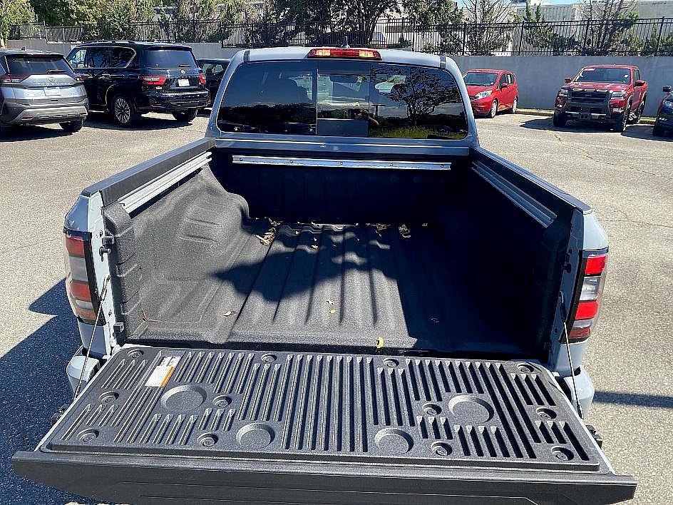 2026 Nissan Frontier Crew Cab PRO-4X photo 14