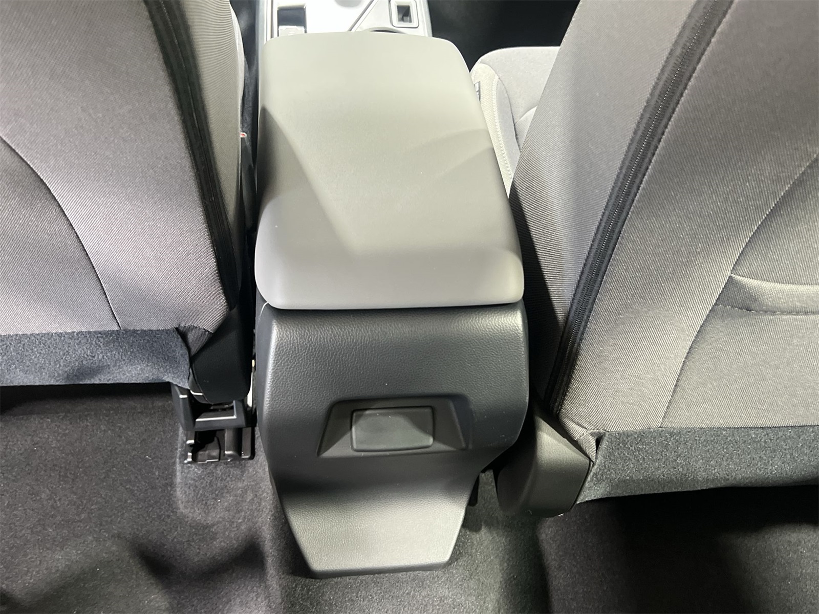 2025 Subaru Impreza Base photo 19