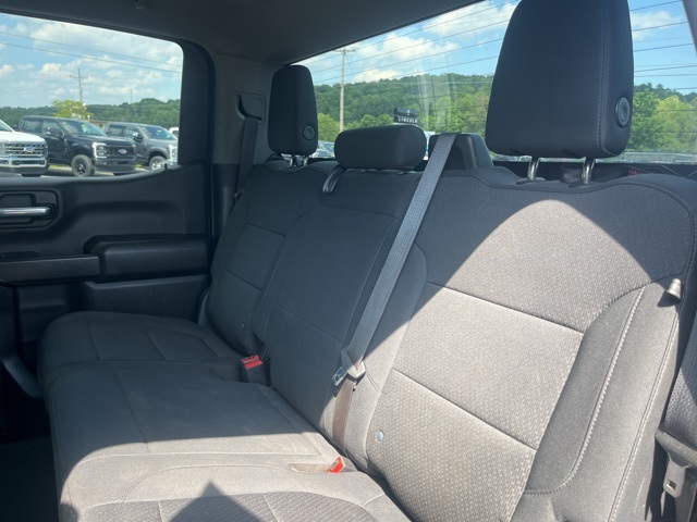 2021 Chevrolet Silverado 1500 Custom photo 13