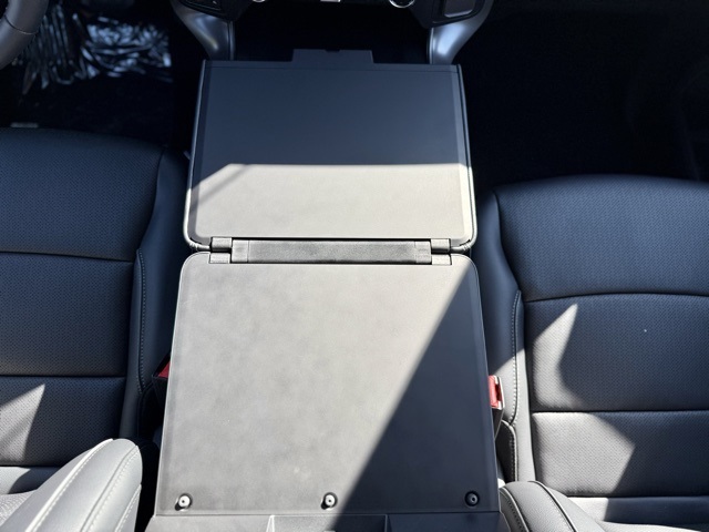 2025 Ford F-150 Lariat photo 25
