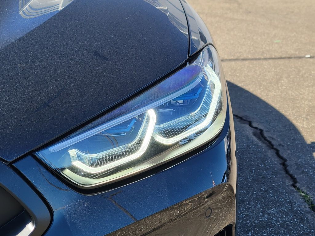 2026 Bmw 850i xDrive Coupe photo 9