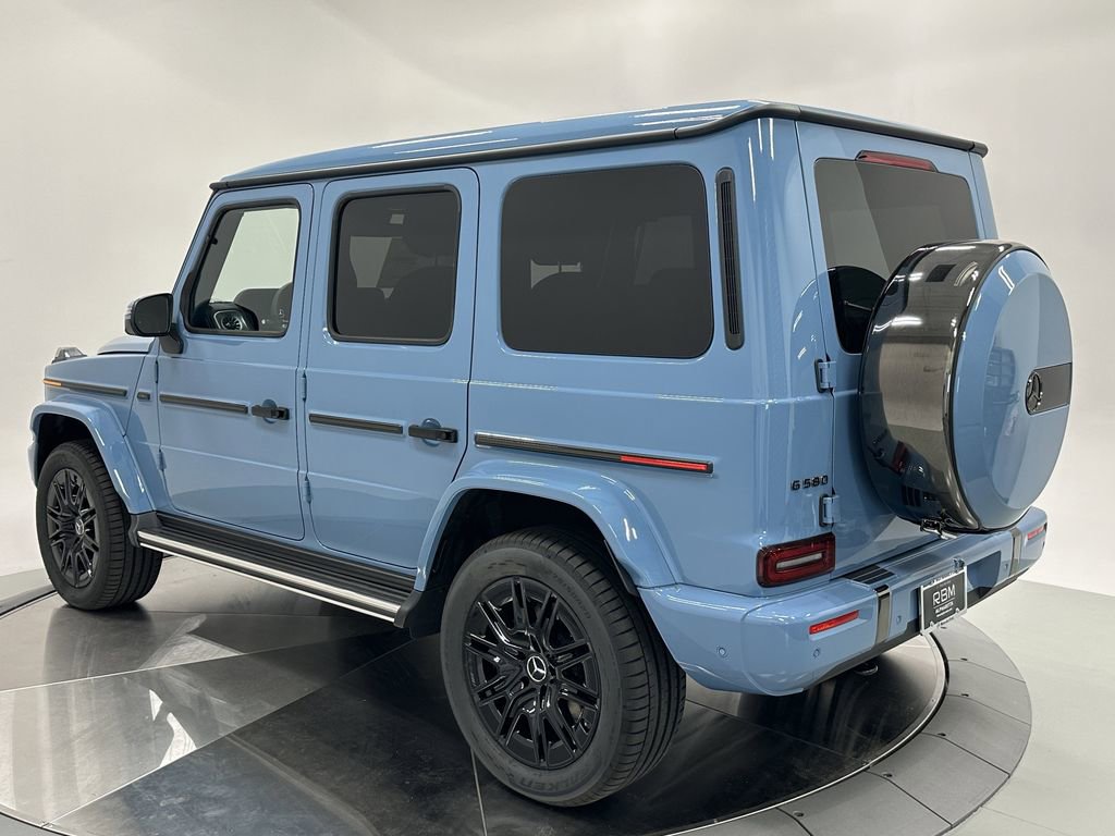 2025 Mercedes Benz G photo 4