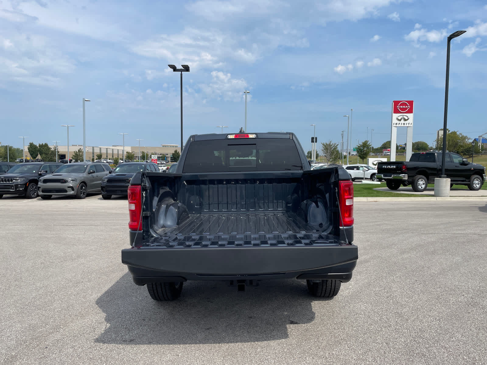 2025 Ram 1500 Big Horn photo 11