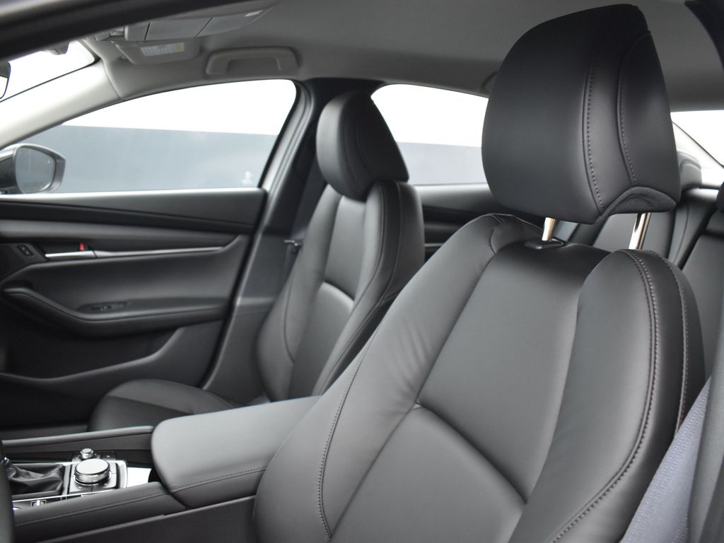 2025 Mazda Mazda3 2.5 Select Sport photo 10