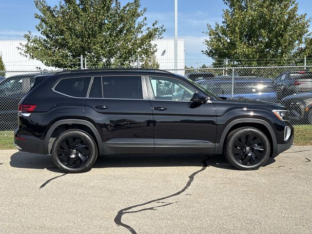 2026 Volkswagen Atlas SE Technology photo 4