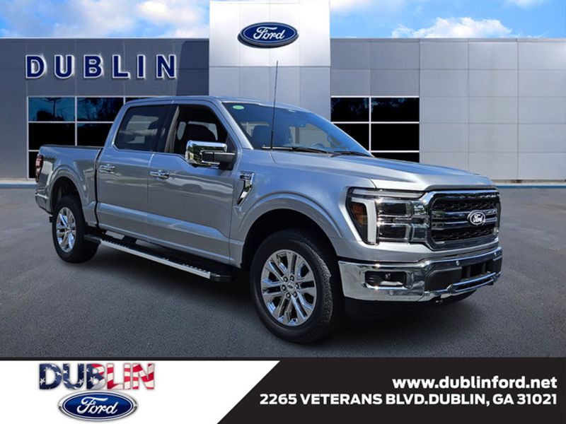 2025 Ford F-150 Lariat's photo
