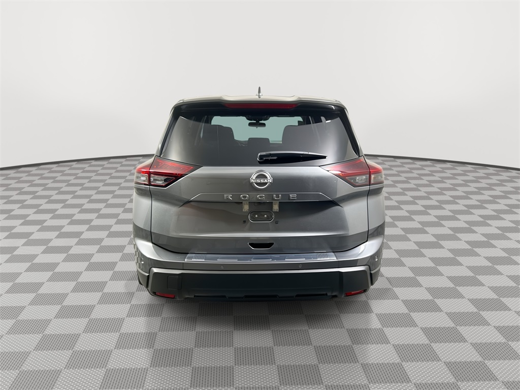 2026 Nissan Rogue SV photo 4