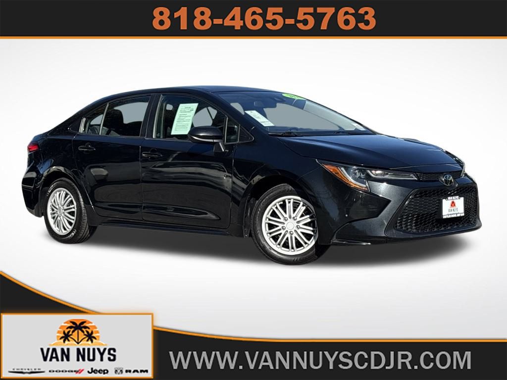 2022 Toyota Corolla LE's photo