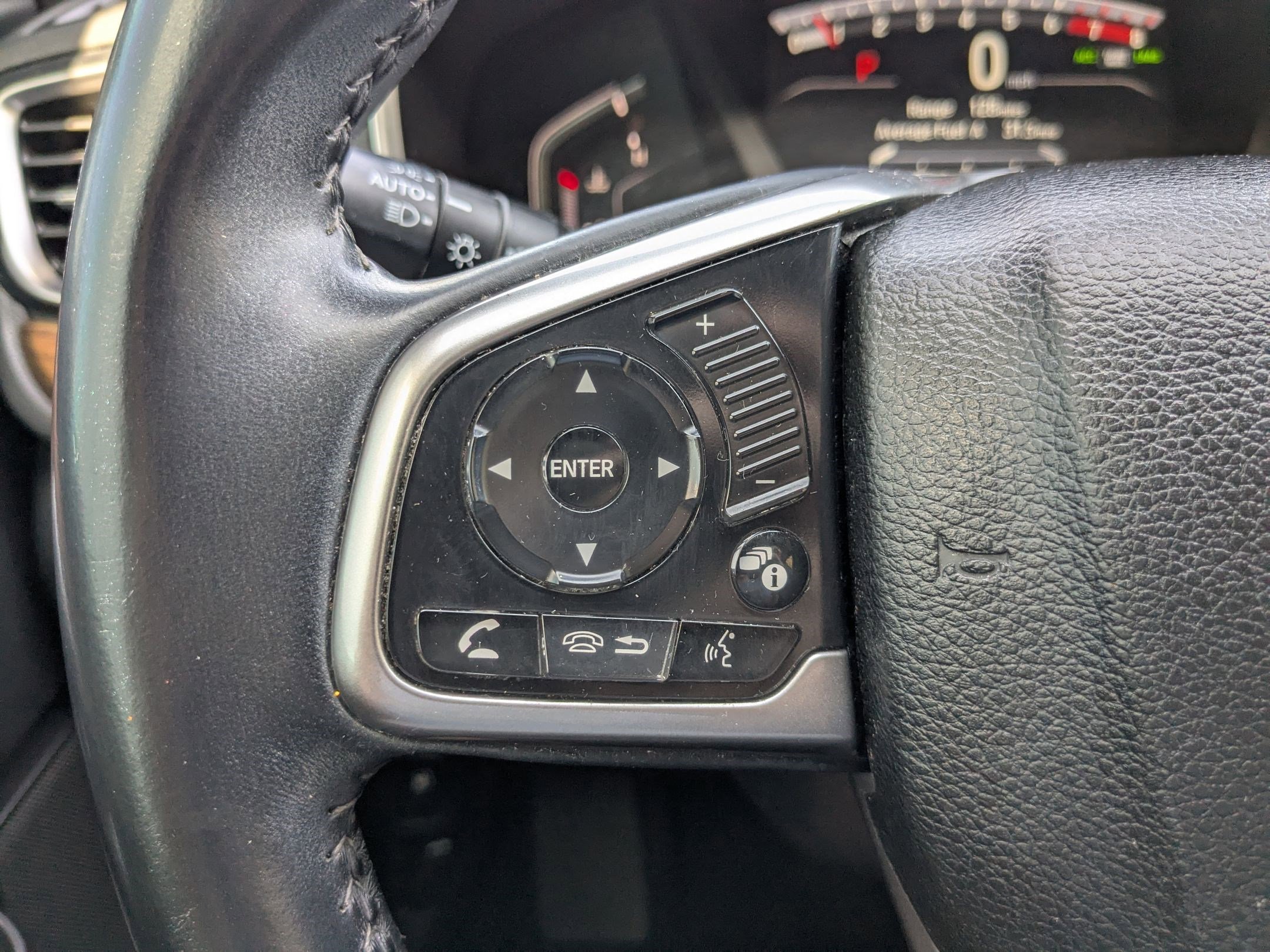 2018 Honda CR-V Touring photo 16