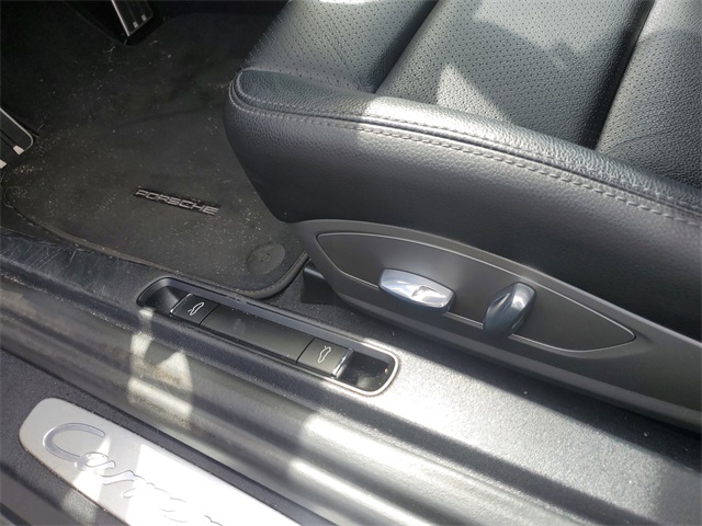 2014 Porsche 911 S photo 9