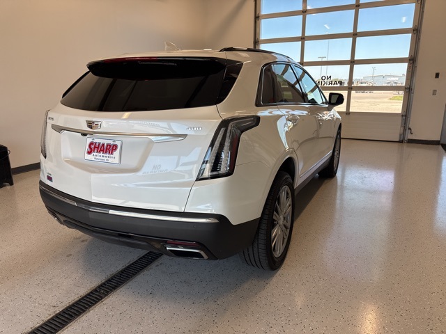 2023 Cadillac XT5 Sport photo 8