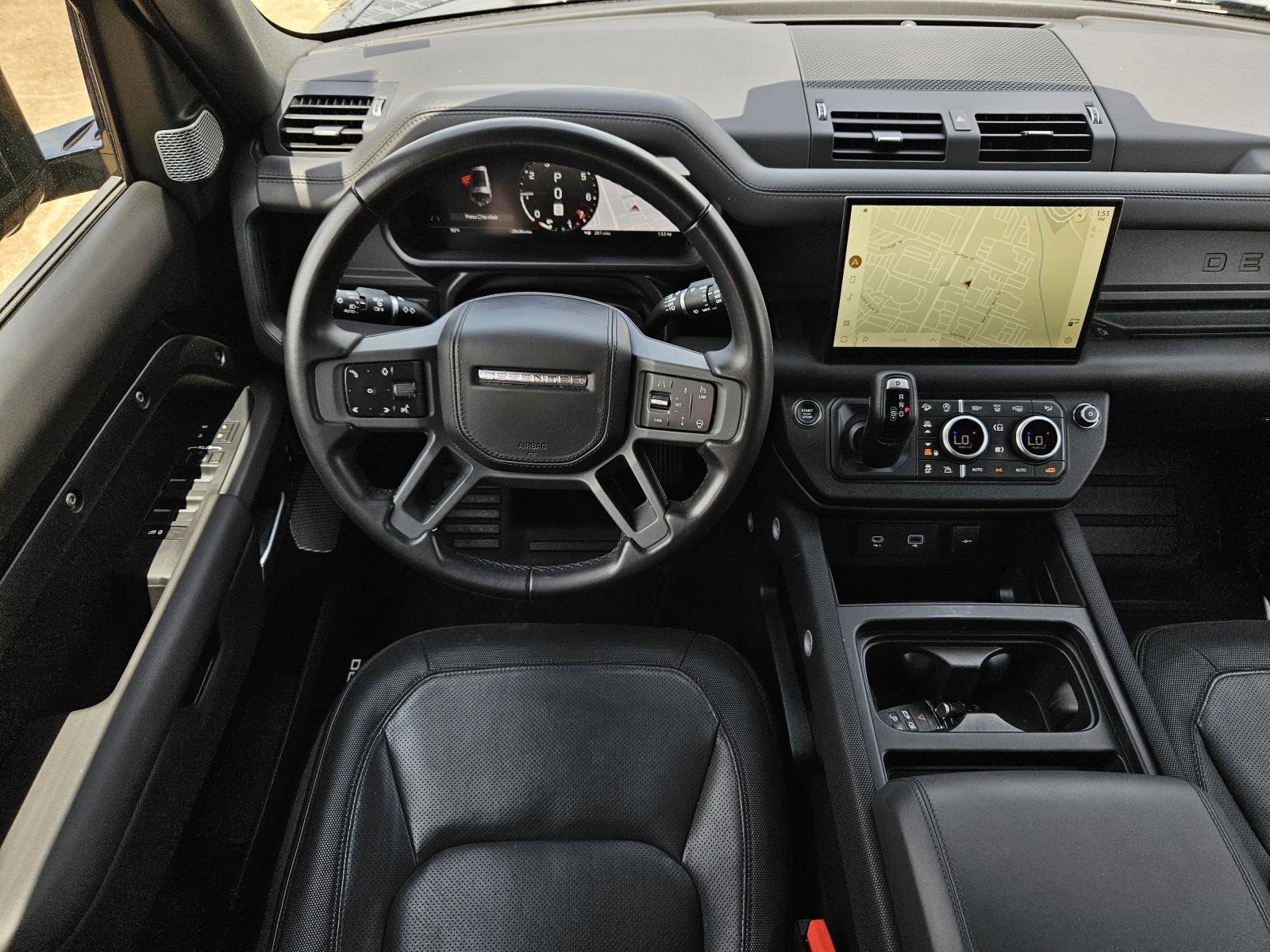 2023 Land Rover Defender X-Dynamic SE photo 34