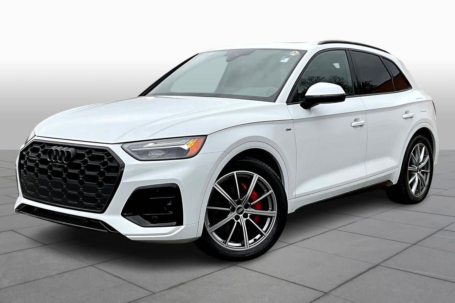 2024 Audi Q5 Premium Plus's photo