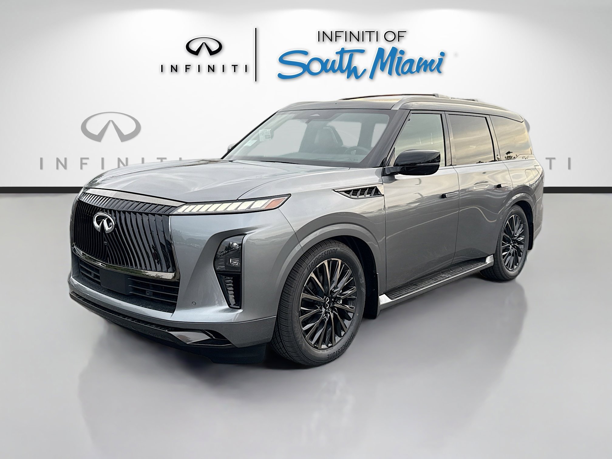 2026 Infiniti QX80 photo 3