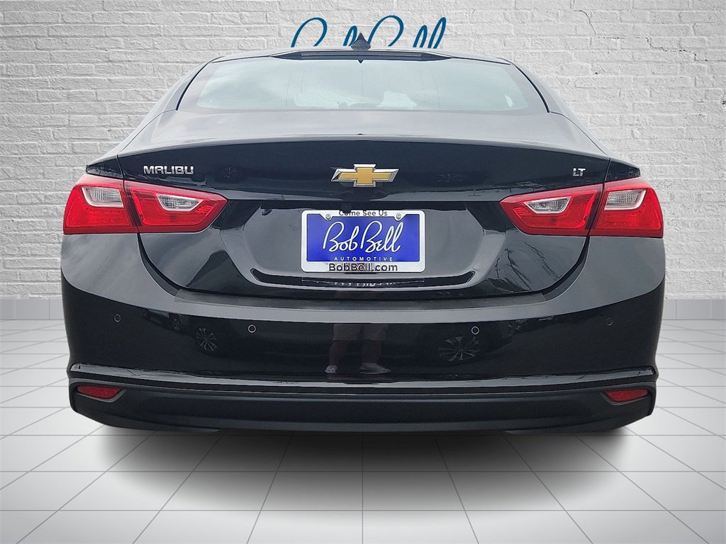 2023 Chevrolet Malibu 1LT photo 3