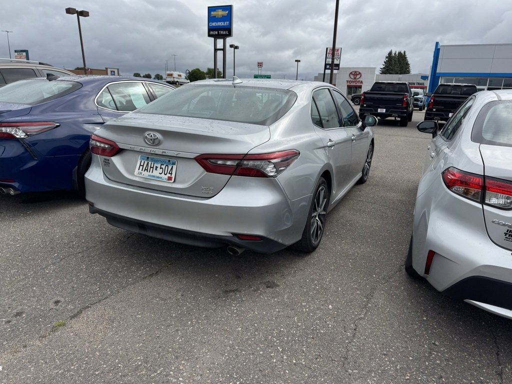 2021 Toyota Camry XLE photo 2