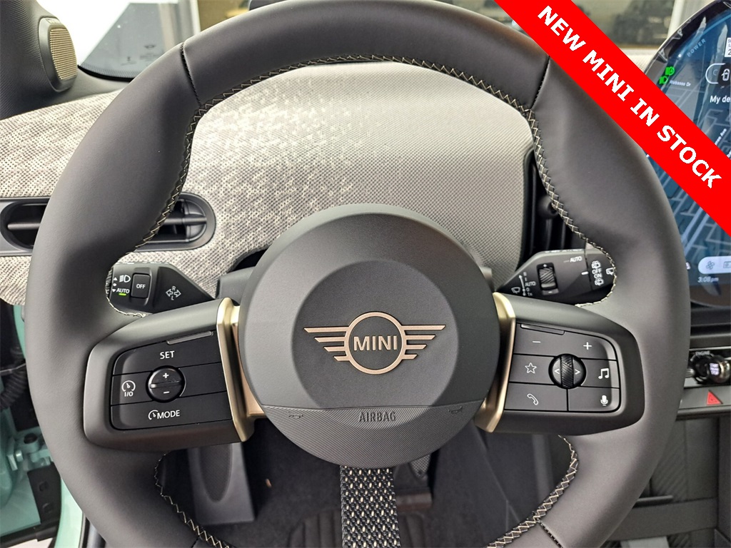 2025 Mini Cooper S 4 Door Hardtop Iconic photo 17