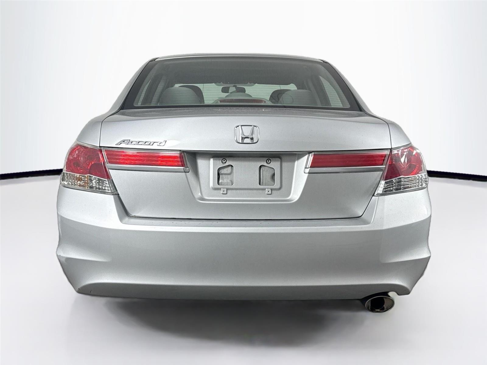 2012 Honda Accord LX photo 4