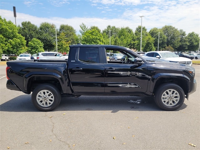Used 2024 Toyota Tacoma SR5 with VIN 3TYKB5FN7RT000787 for sale in Little Rock