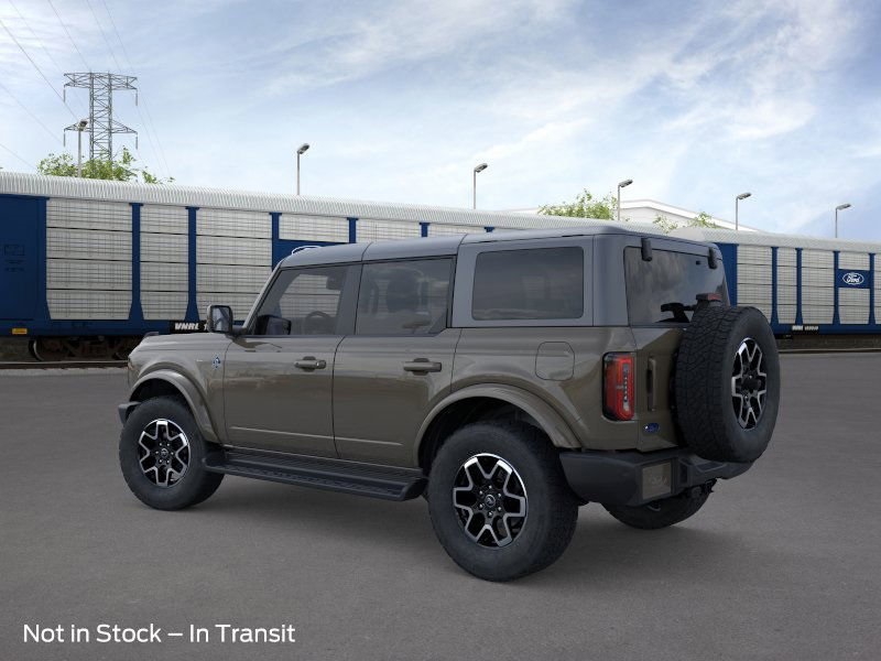 2025 Ford Bronco Outer Banks photo 2