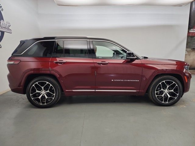 2023 Jeep Grand Cherokee Summit Reserve 4xe photo 8