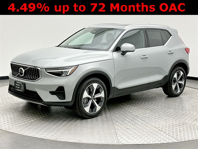 2025 Volvo XC40