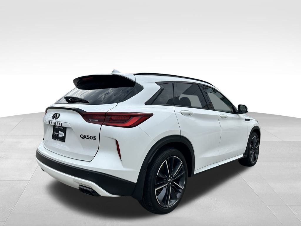 2025 Infiniti QX50 SPORT photo 4
