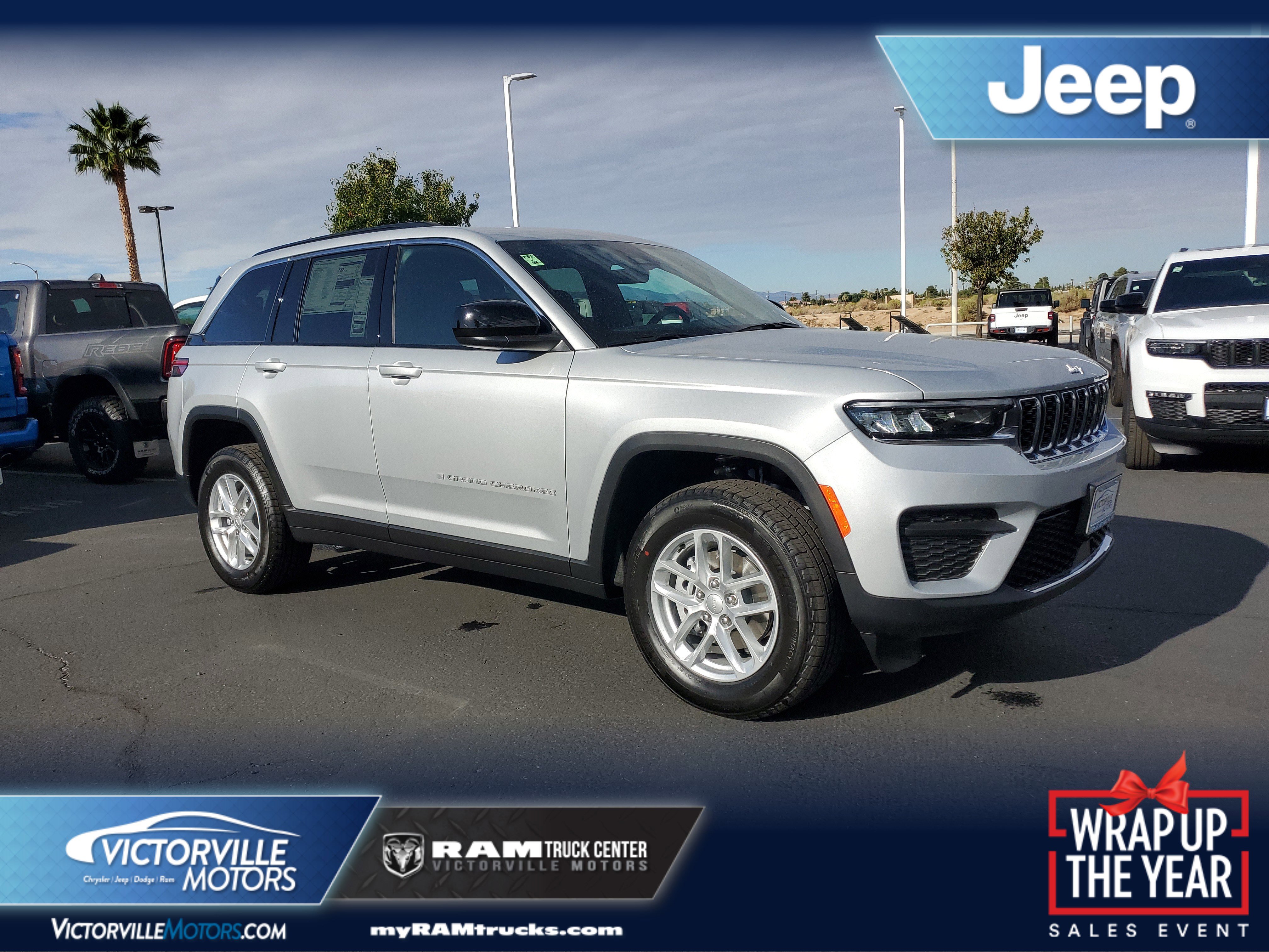 2025 Jeep Grand Cherokee Laredo's photo