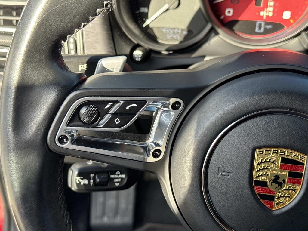 2021 Porsche Macan GTS photo 25
