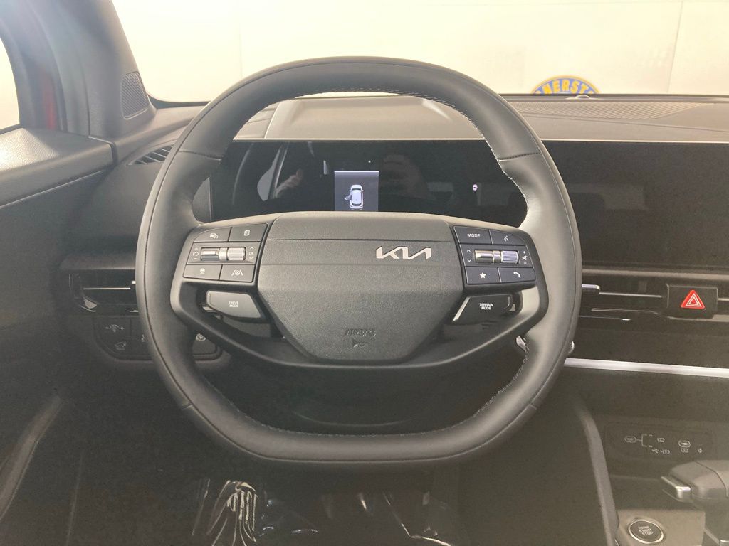 2026 Kia Sportage X-Line photo 2