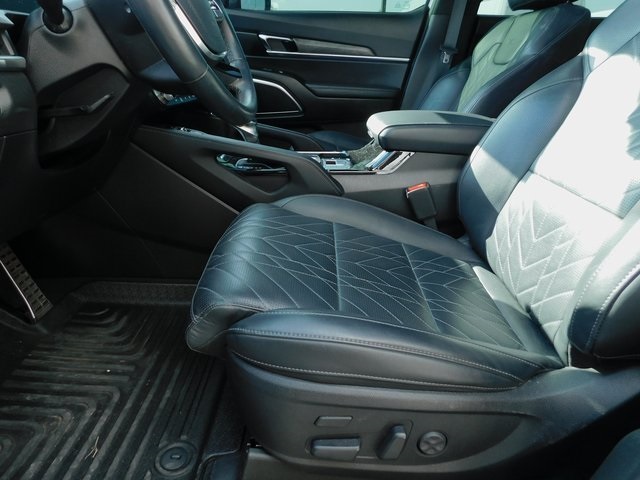 2024 Kia Telluride X-Line photo 19