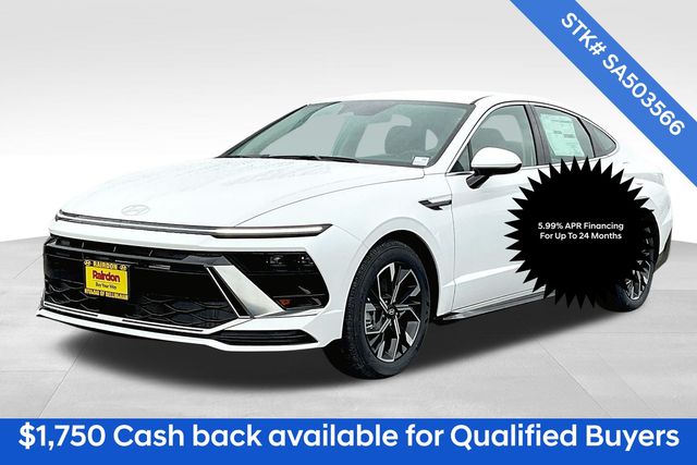 2025 Hyundai Sonata SEL photo 2