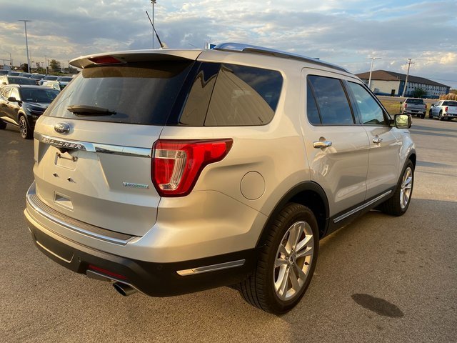 2019 Ford Explorer Limited photo 4