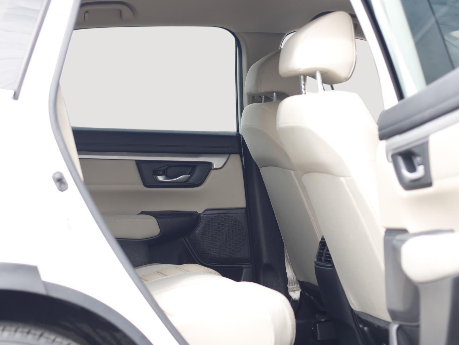 2017 Honda CR-V LX photo 17