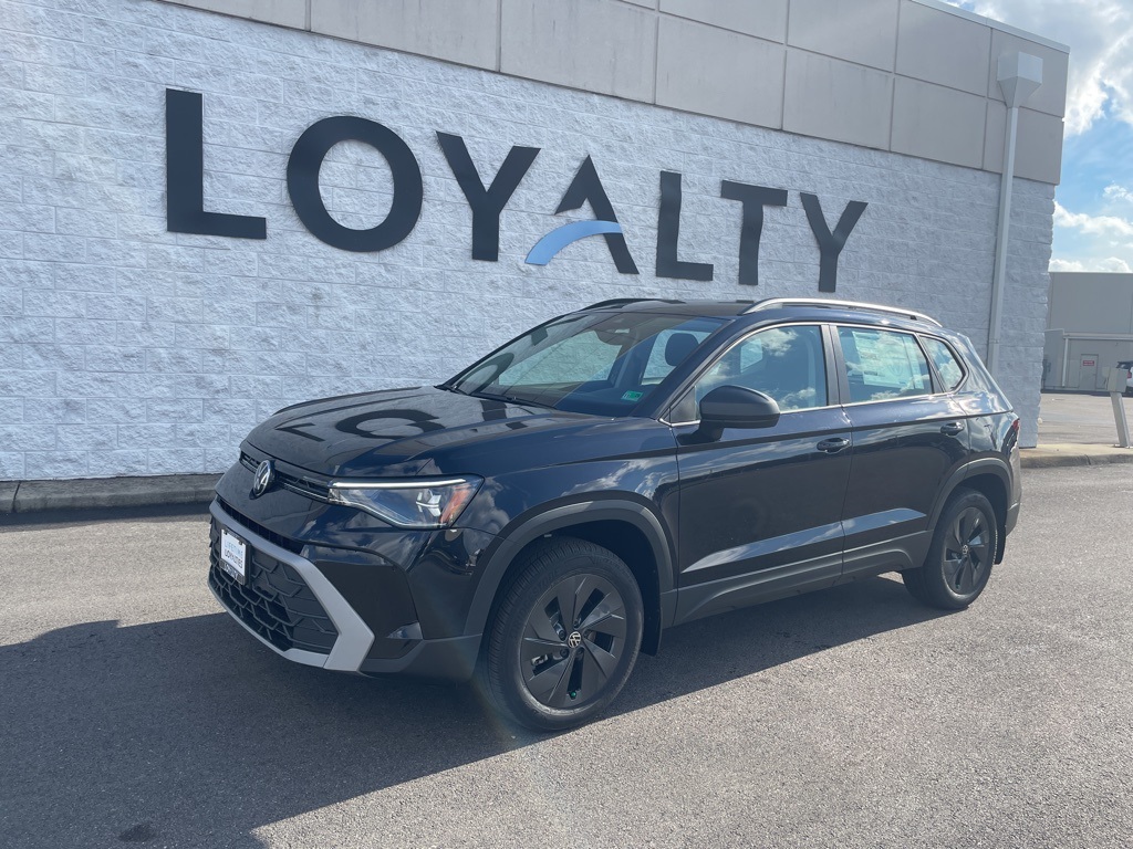 2026 Volkswagen Taos S's photo