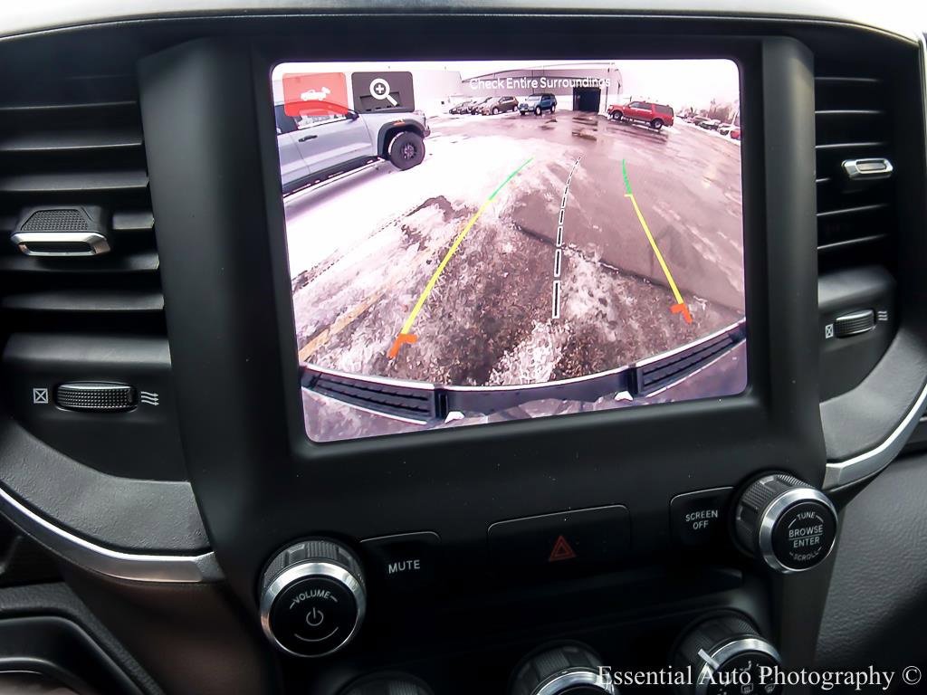 2022 RAM 1500 - Image 16