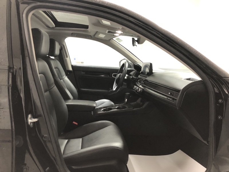 2023 Honda Civic Hatchback EX-L photo 13