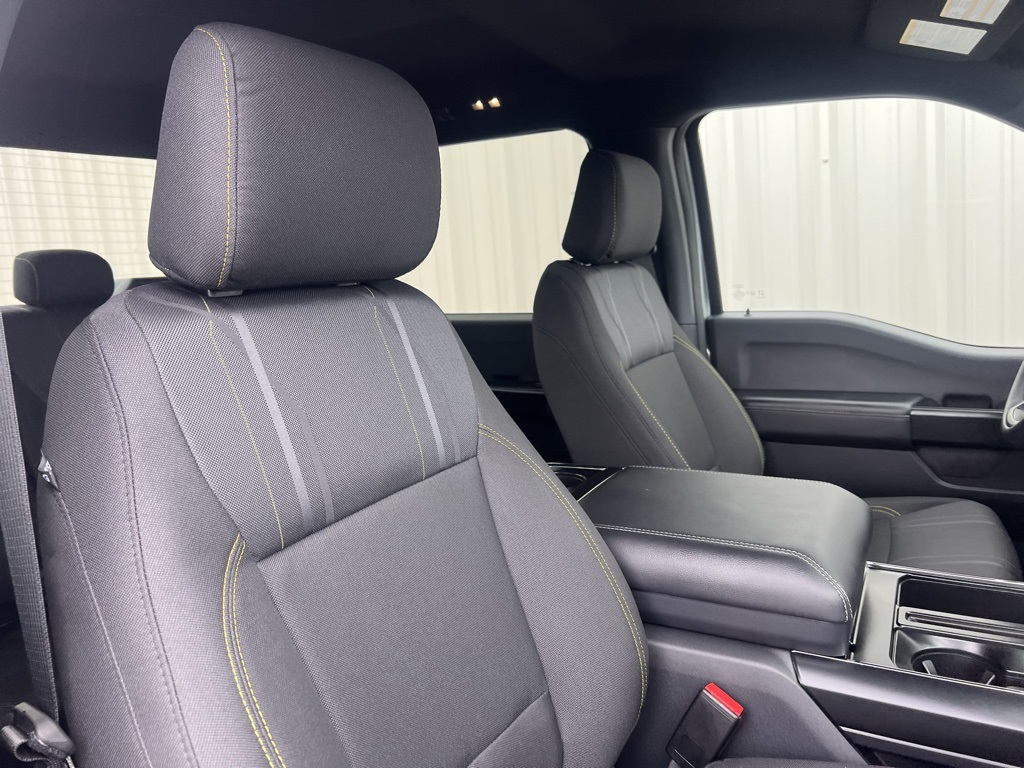 2025 Ford F-150 STX photo 39