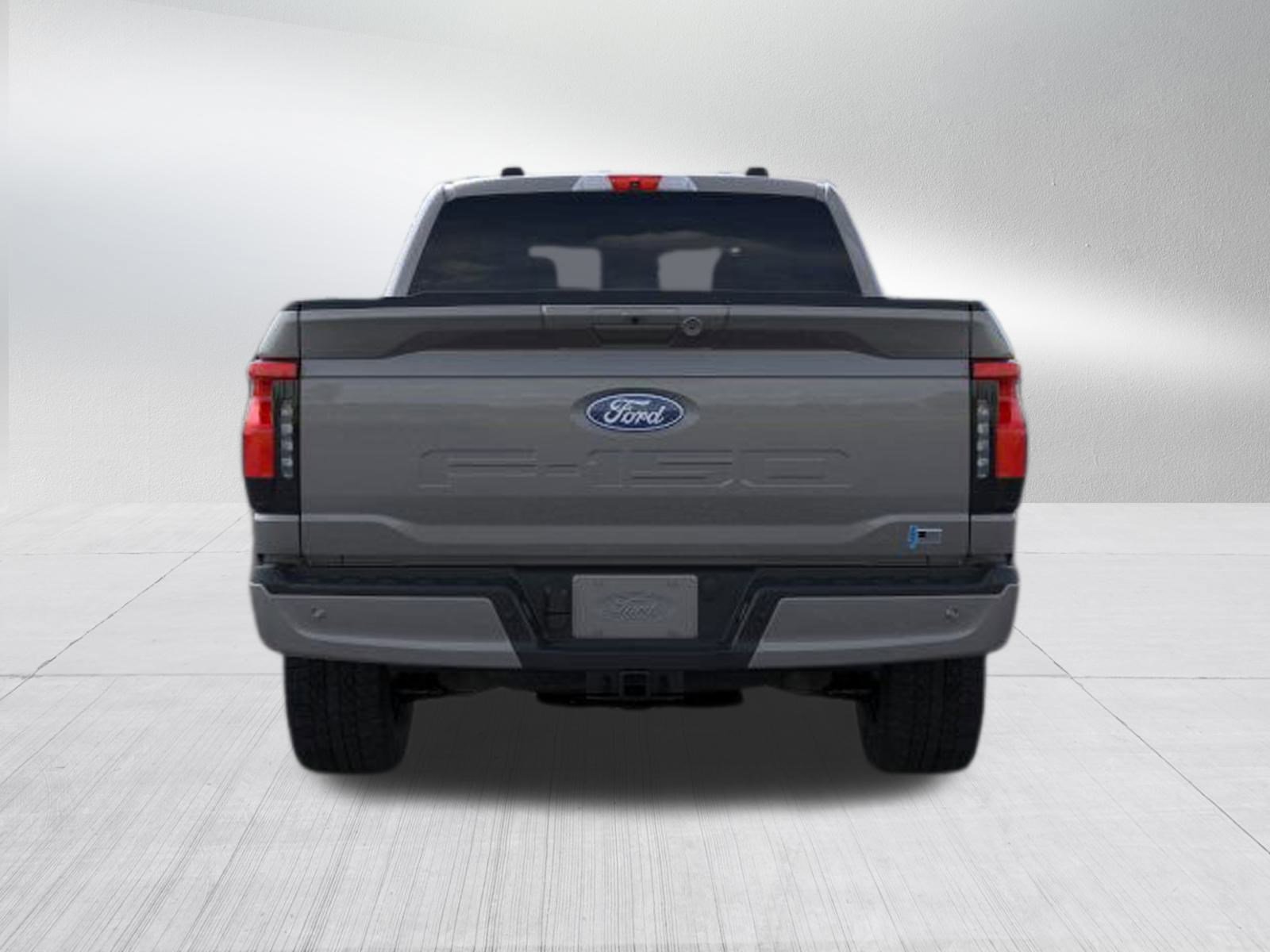 2025 Ford F-150 Lightning photo 7